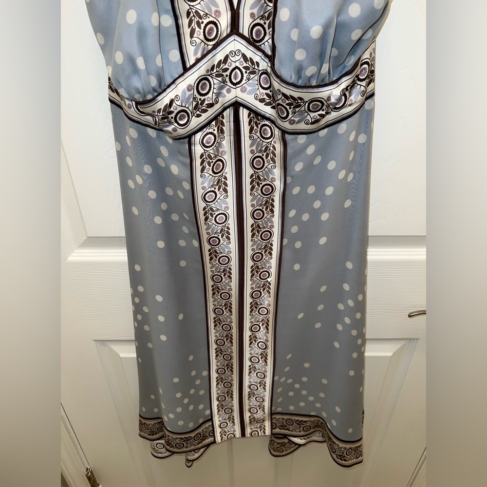 Gorgeous Max Azria BCBG silk halter dress. Worn once. Good condition. Size 10. - Picture 2 of 12